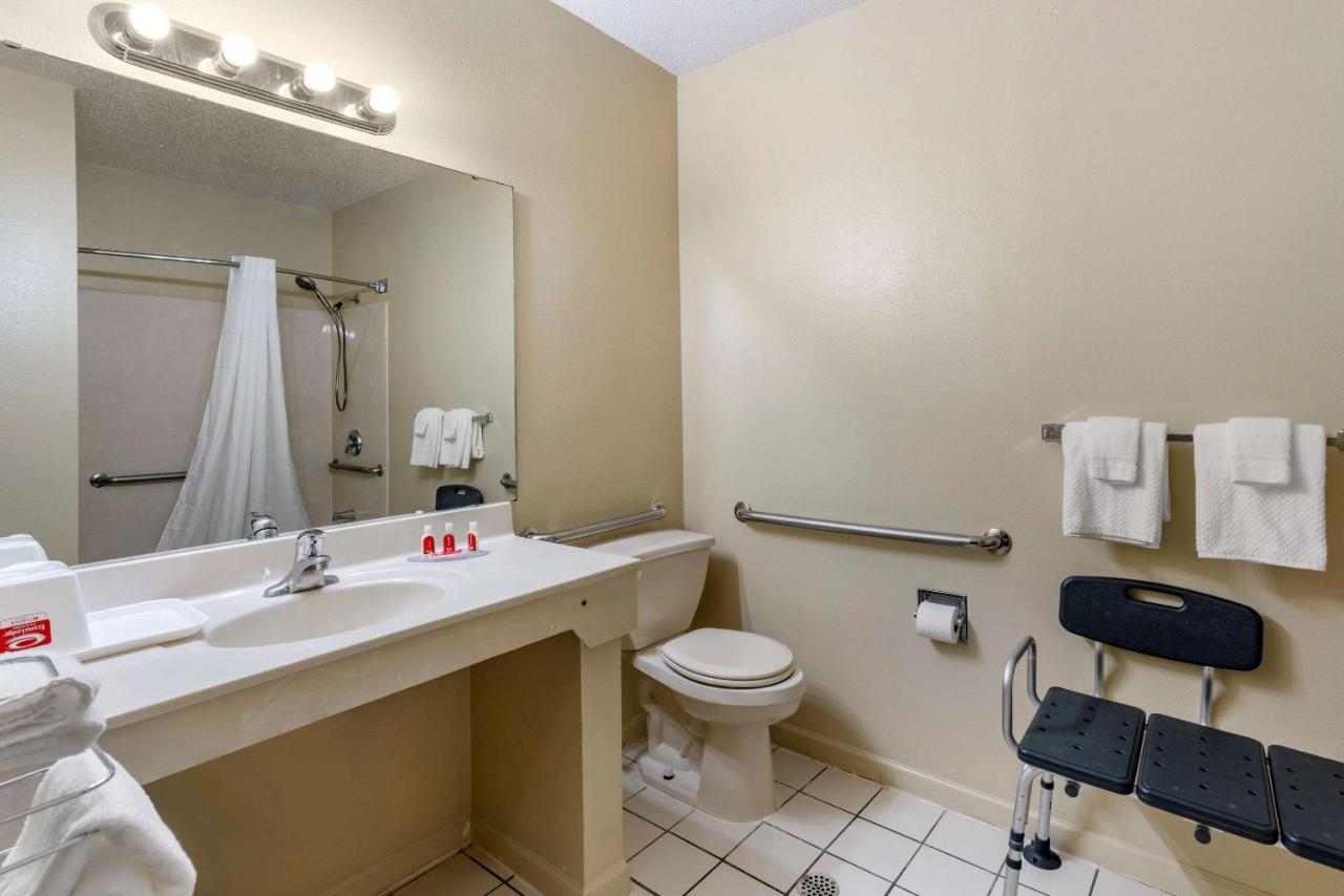 Econo Lodge Inn & Suites Granite City Εξωτερικό φωτογραφία