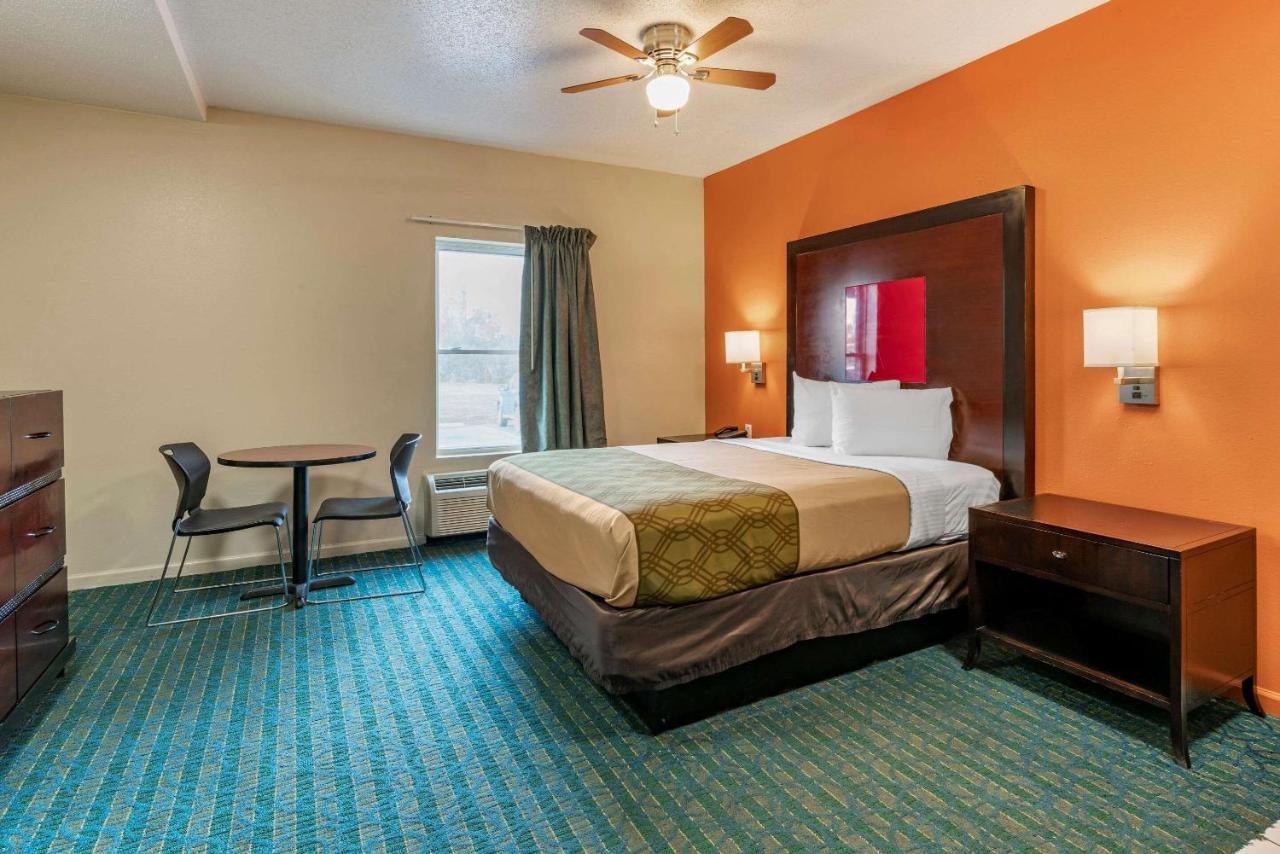 Econo Lodge Inn & Suites Granite City Εξωτερικό φωτογραφία