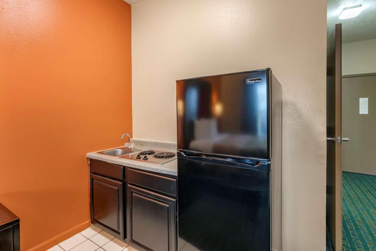 Econo Lodge Inn & Suites Granite City Εξωτερικό φωτογραφία