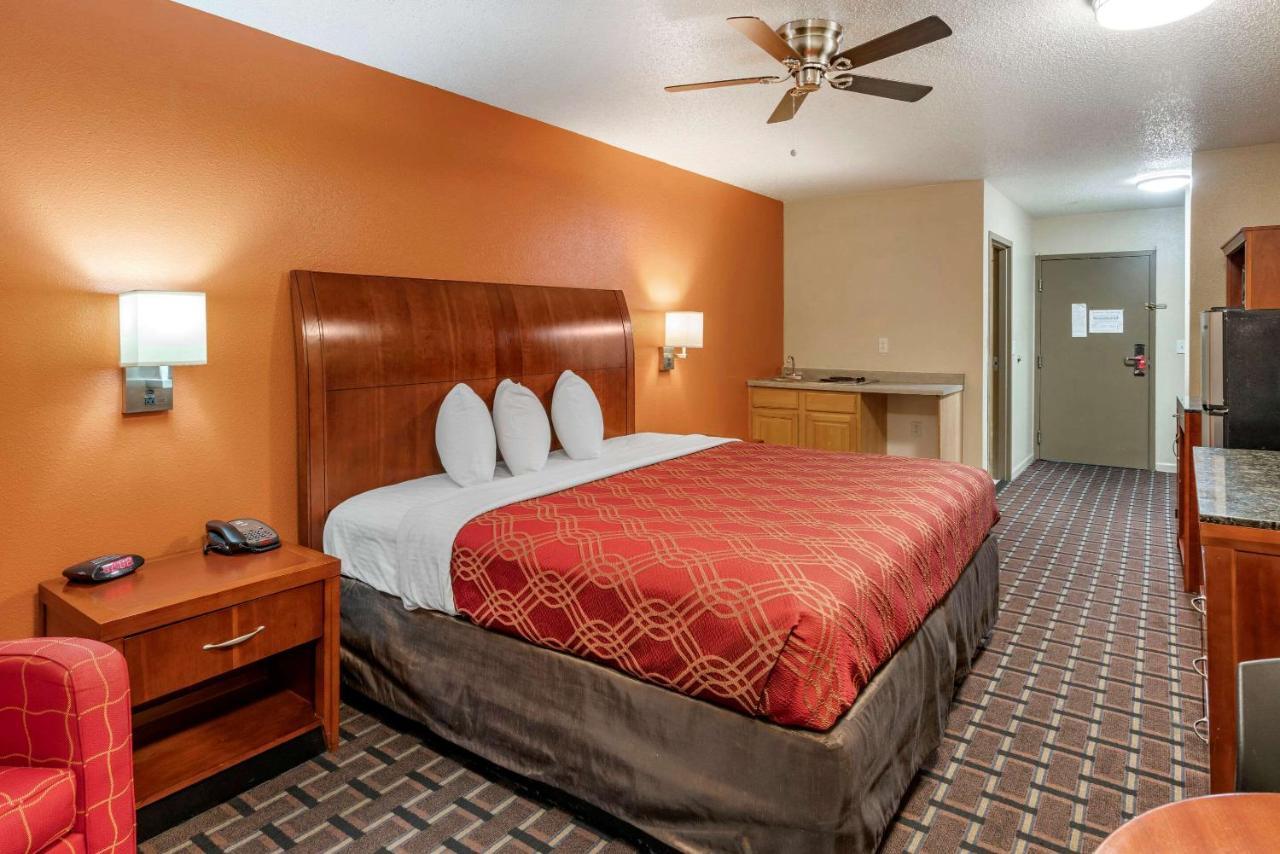 Econo Lodge Inn & Suites Granite City Εξωτερικό φωτογραφία