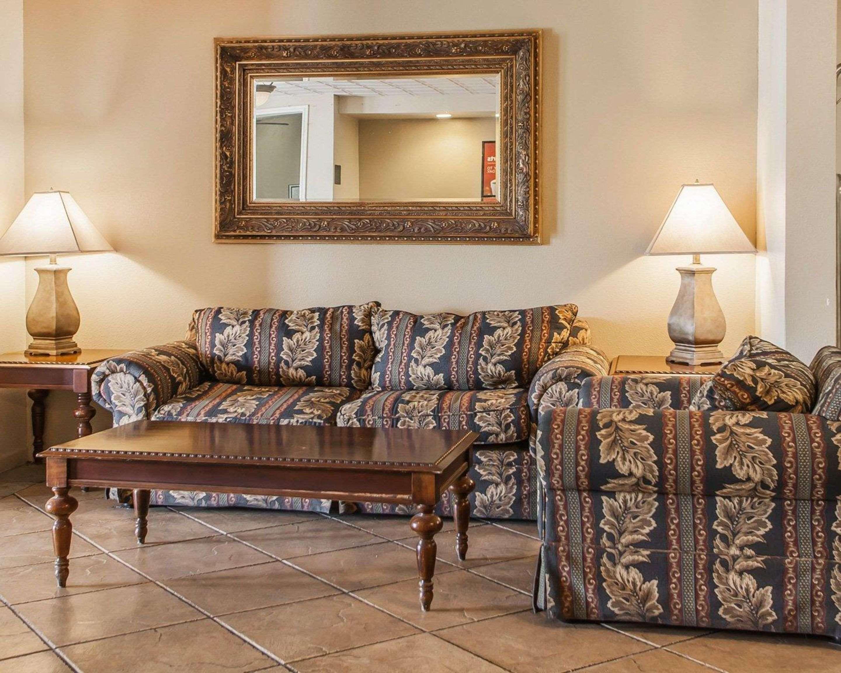 Econo Lodge Inn & Suites Granite City Εξωτερικό φωτογραφία