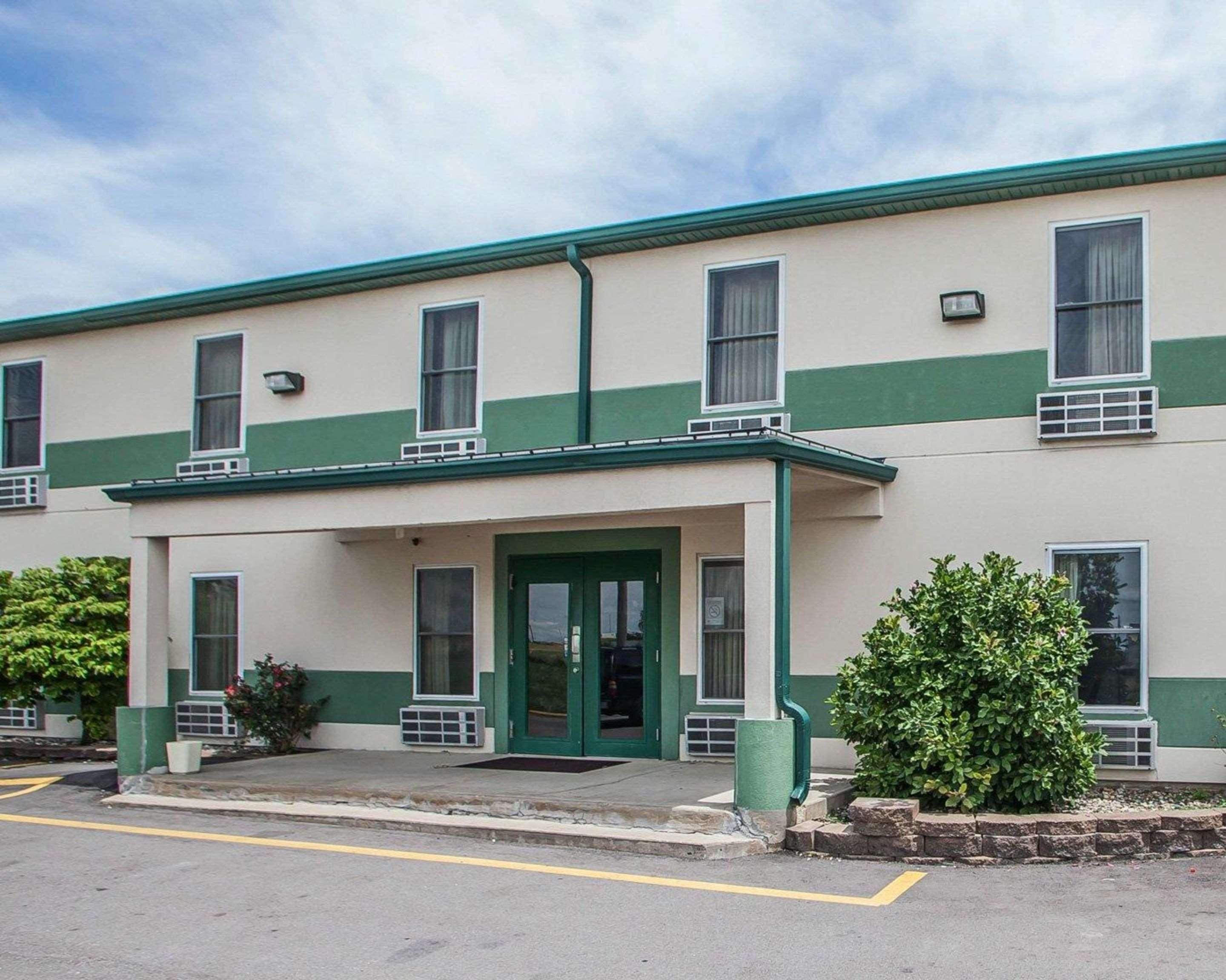 Econo Lodge Inn & Suites Granite City Εξωτερικό φωτογραφία