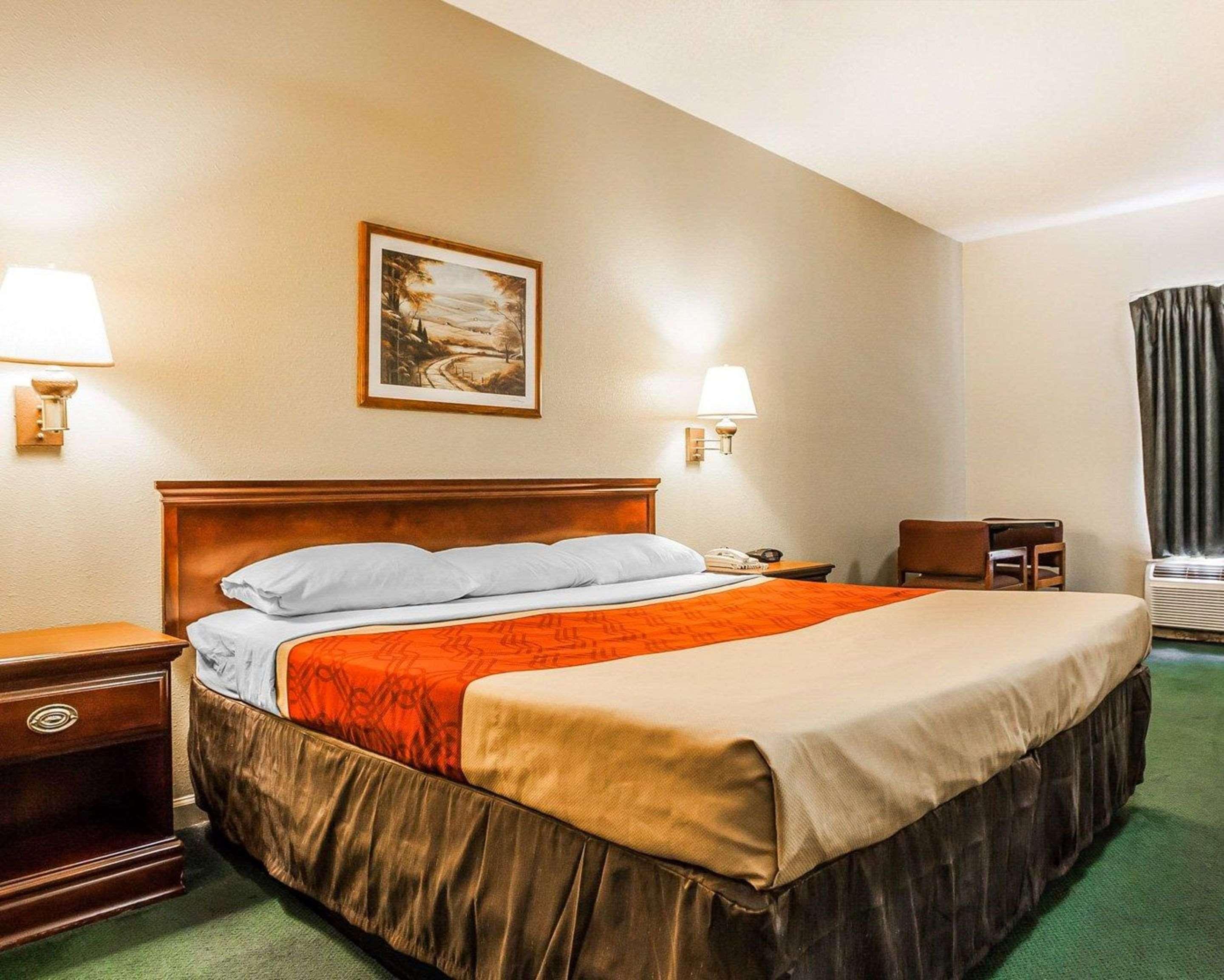 Econo Lodge Inn & Suites Granite City Εξωτερικό φωτογραφία