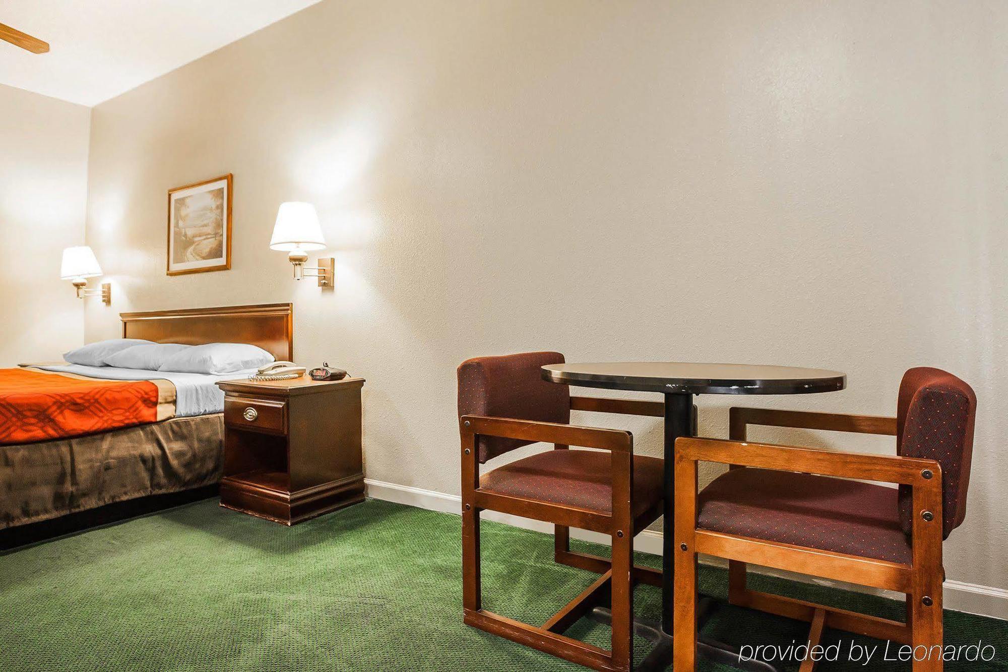 Econo Lodge Inn & Suites Granite City Εξωτερικό φωτογραφία
