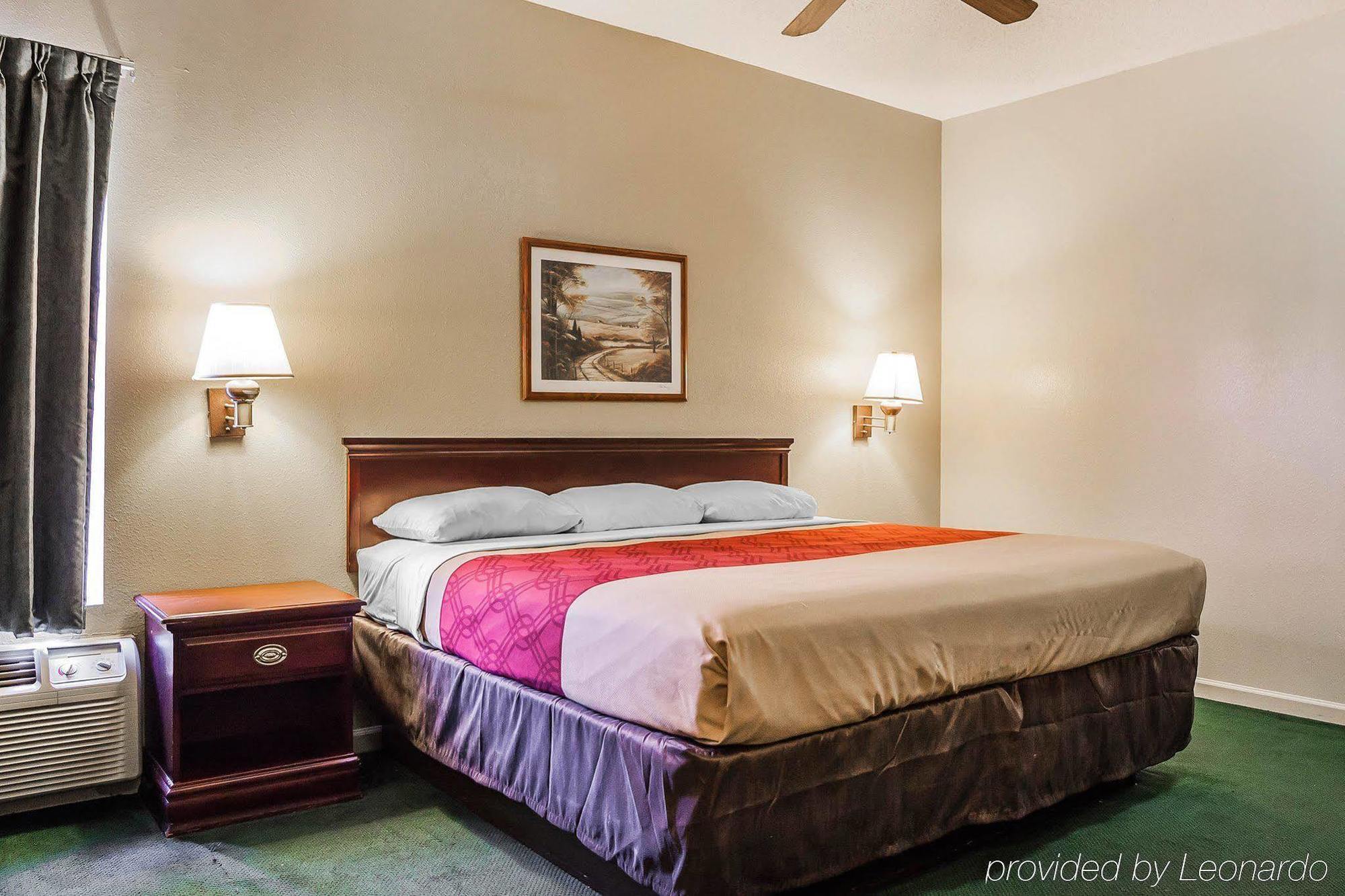 Econo Lodge Inn & Suites Granite City Εξωτερικό φωτογραφία