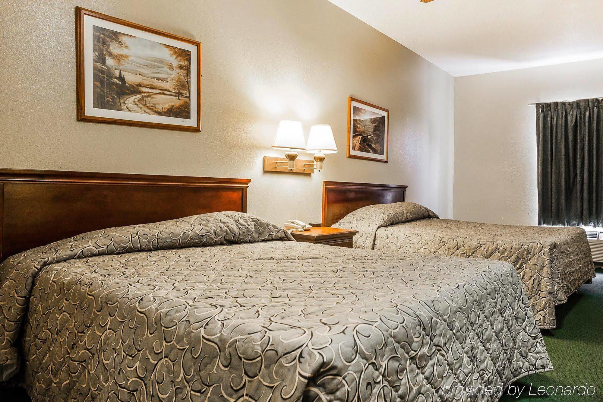 Econo Lodge Inn & Suites Granite City Εξωτερικό φωτογραφία